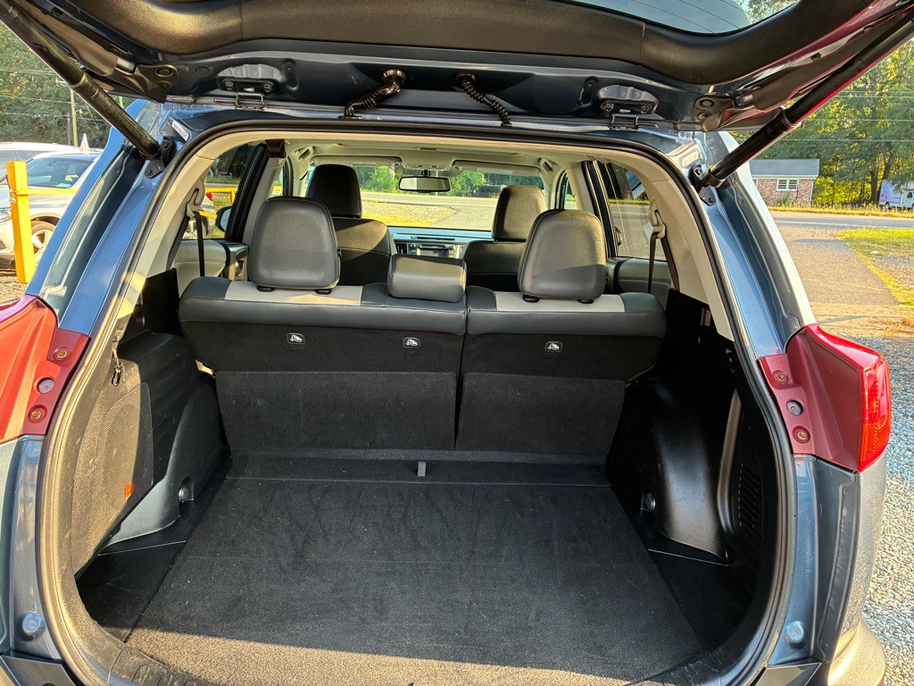 2013 Toyota Rav4 Image 11