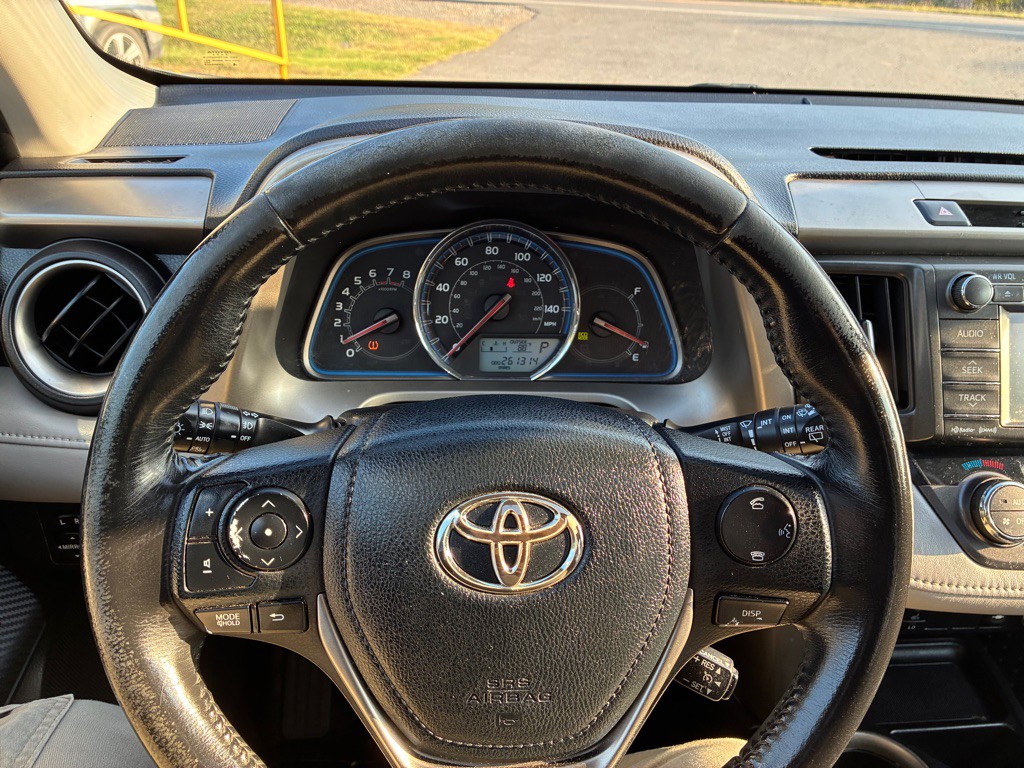 2013 Toyota Rav4 Image 13
