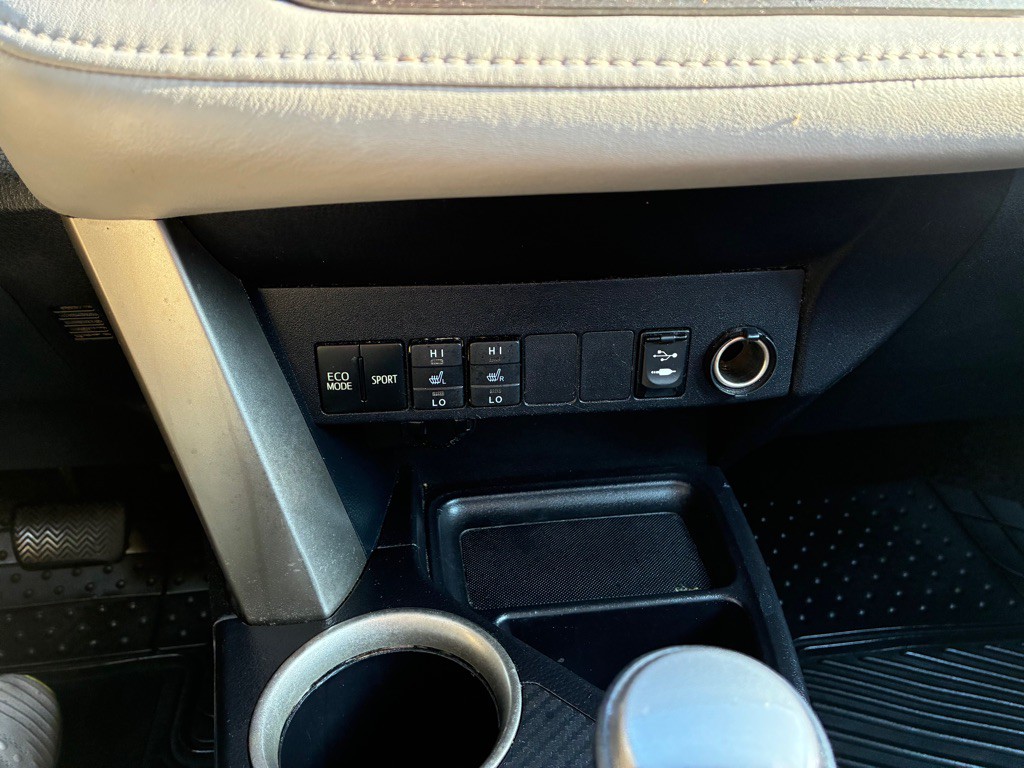2013 Toyota Rav4 Image 16
