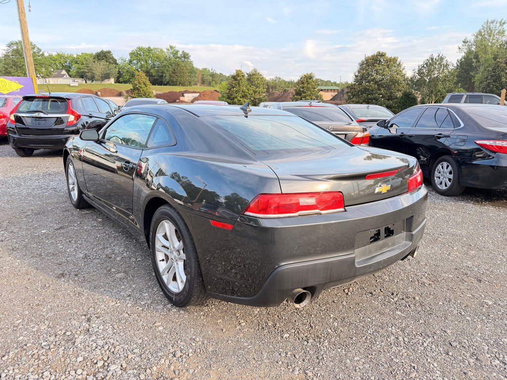 2014 Chevrolet Camaro Image 2