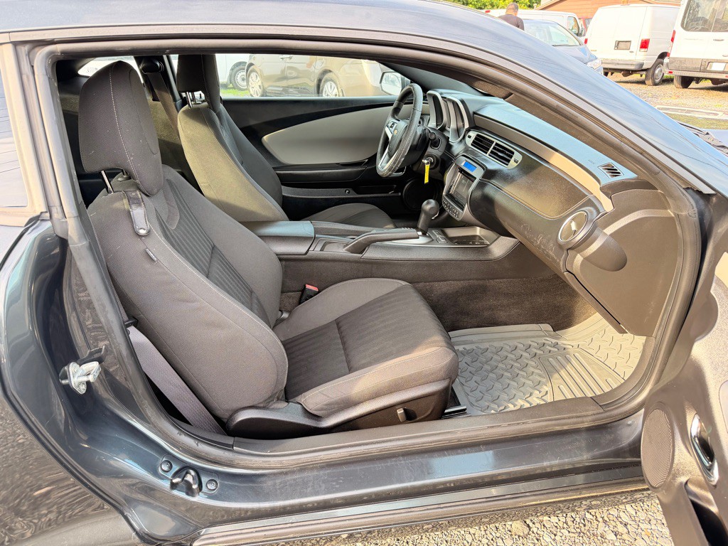 2014 Chevrolet Camaro Image 6