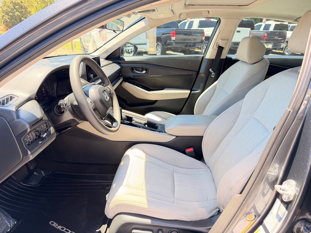 2023 Honda Accord Image 10