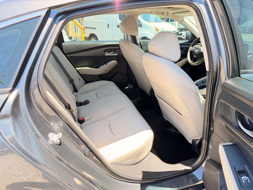 2023 Honda Accord Image 13