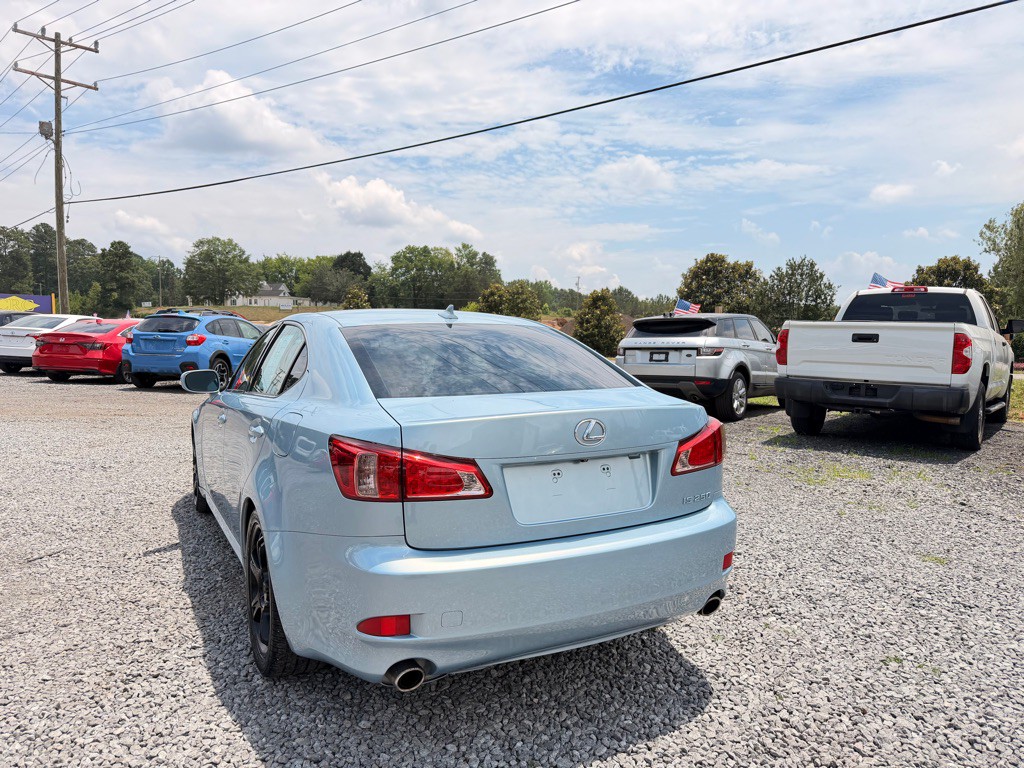 2012 Lexus IS Image 3