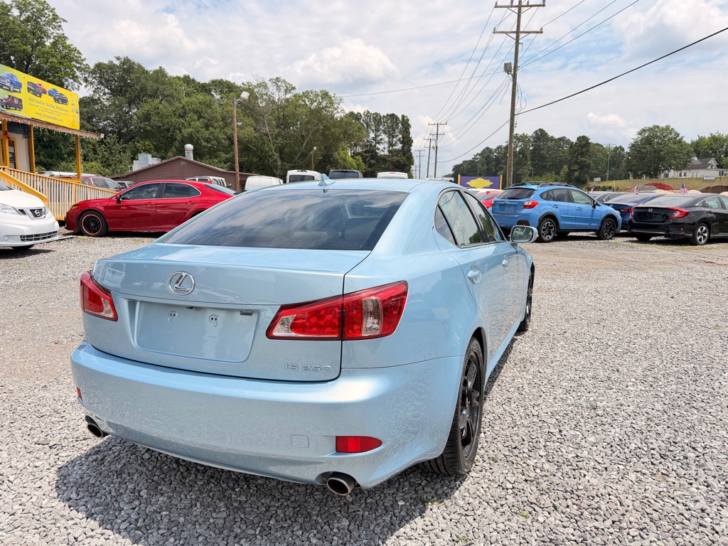 2012 Lexus IS Image 4