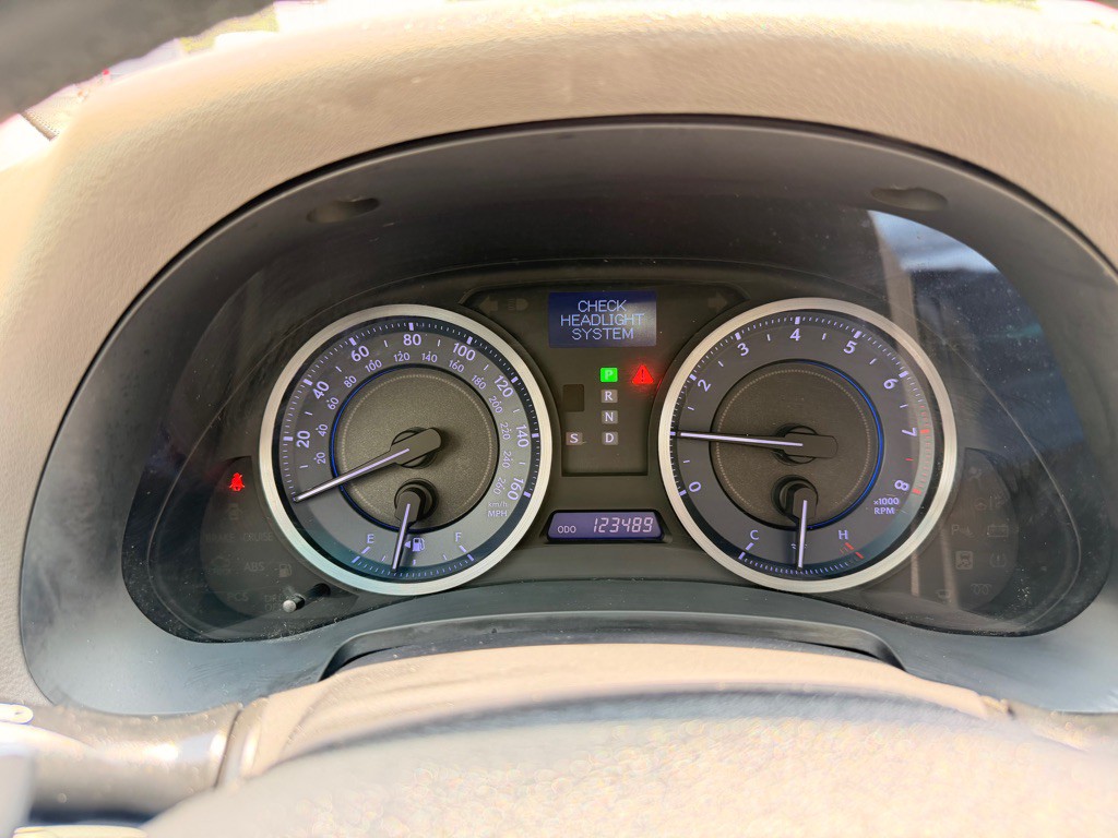 2012 Lexus IS Image 17