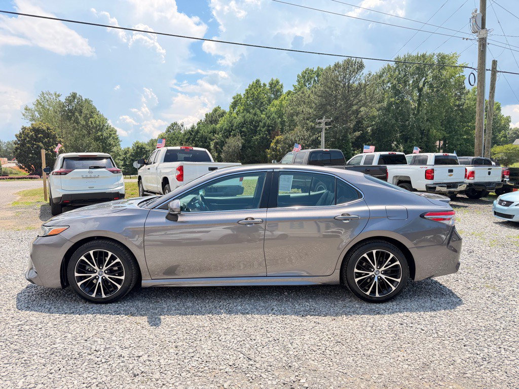 2018 Toyota Camry Image 5