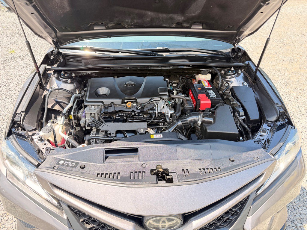 2018 Toyota Camry Image 8