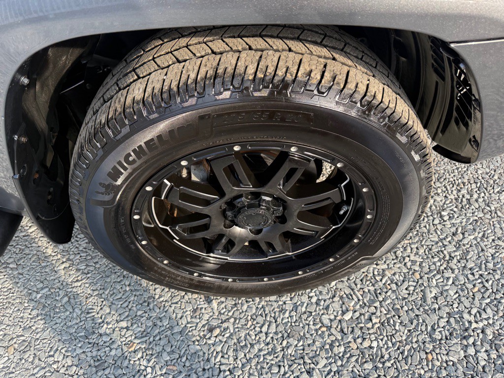 2015 Toyota 4Runner Image 5