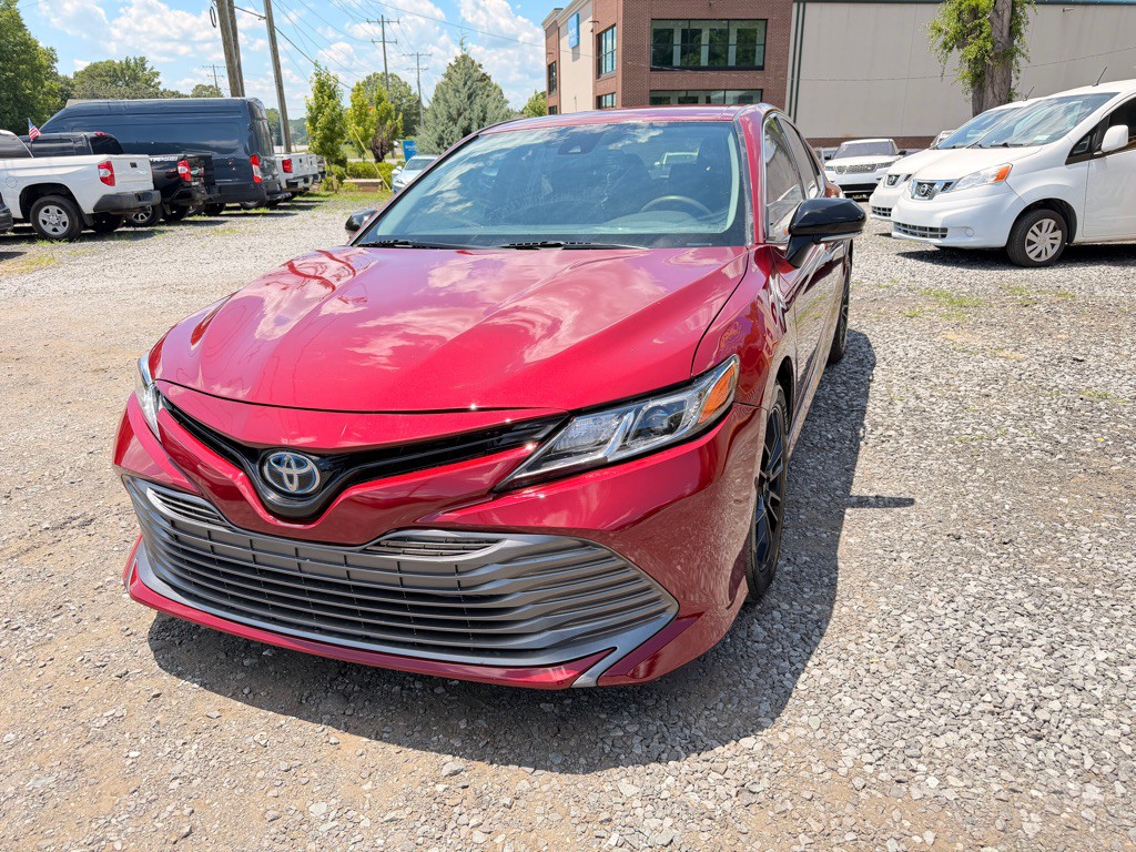 2019 Toyota Camry Image 1