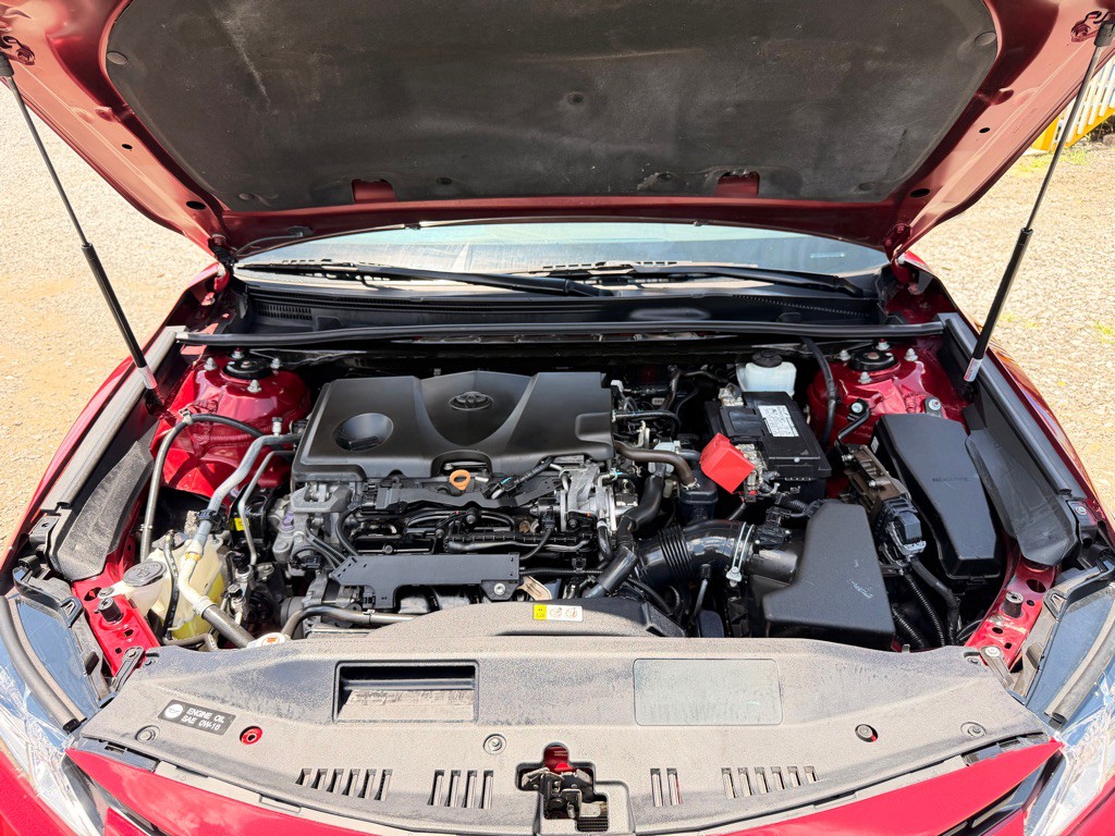 2019 Toyota Camry Image 8