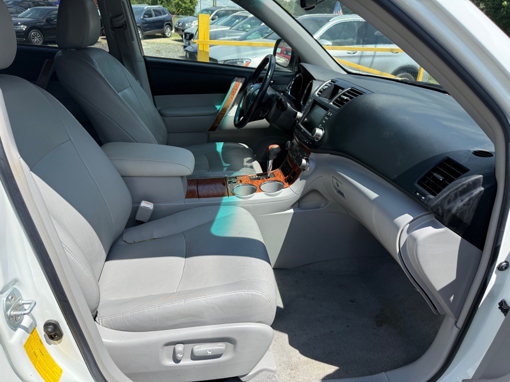 2008 Toyota Highlander Image 5