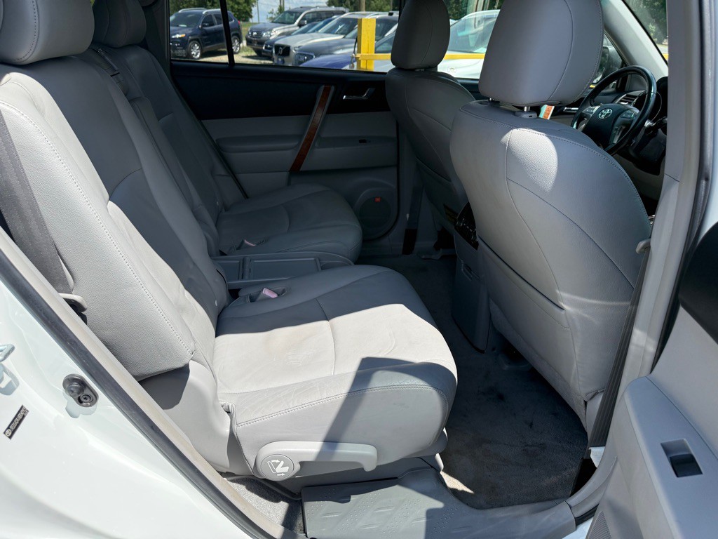 2008 Toyota Highlander Image 7