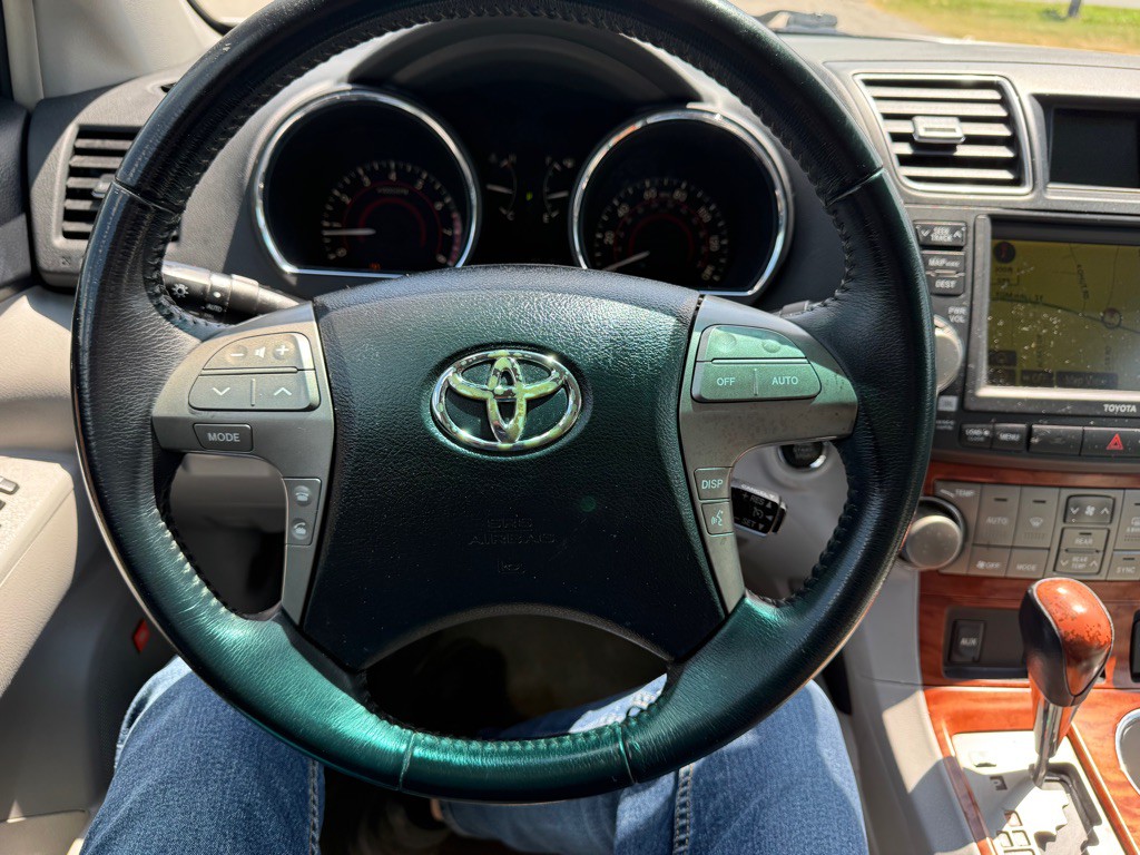 2008 Toyota Highlander Image 13