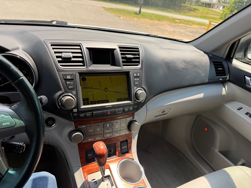 2008 Toyota Highlander Image 15