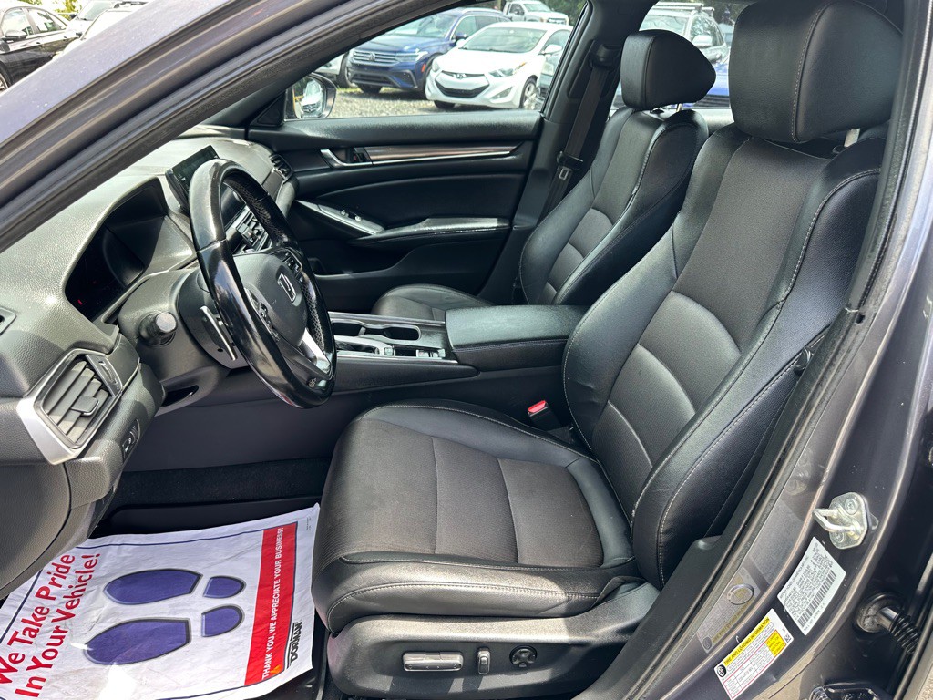 2020 Honda Accord Image 5