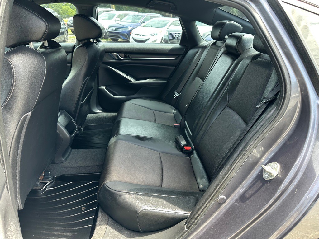 2020 Honda Accord Image 6