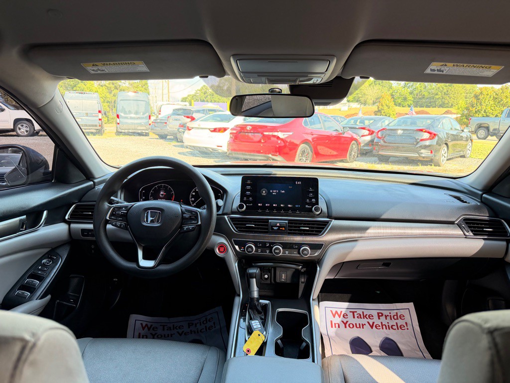 2019 Honda Accord Image 13