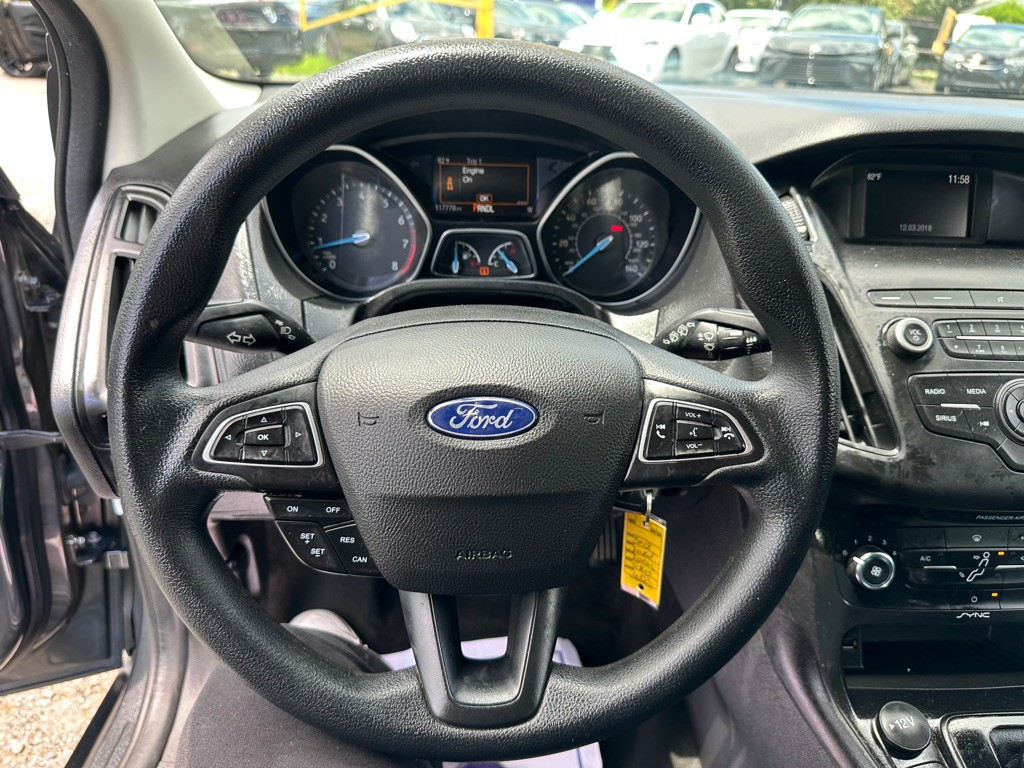 2018 Ford Focus Image 8