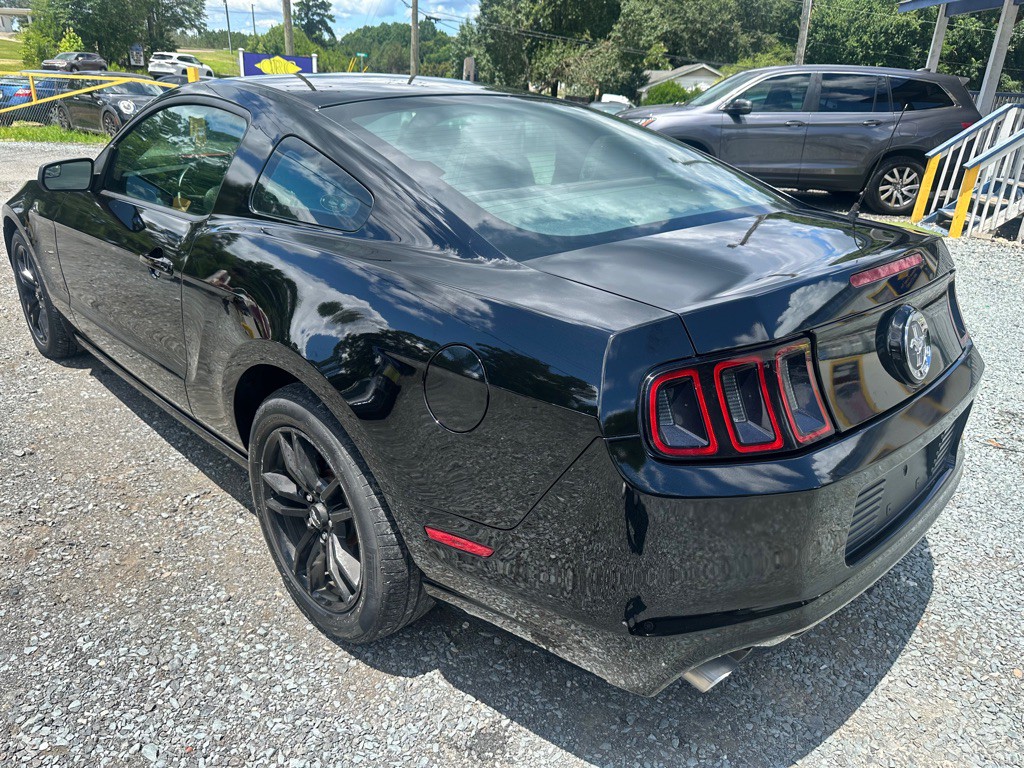 2014 Ford Mustang Image 3