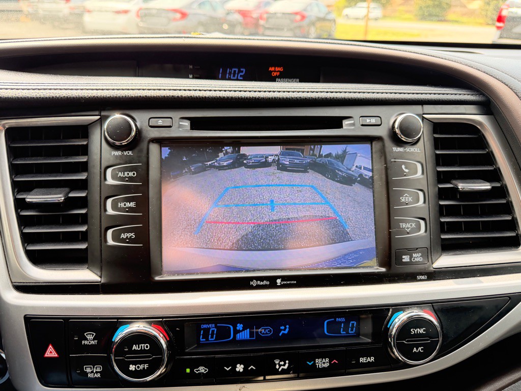 2015 Toyota Highlander Image 20