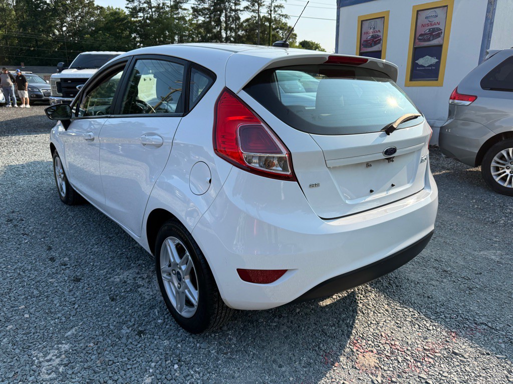 2019 Ford Fiesta Image 2
