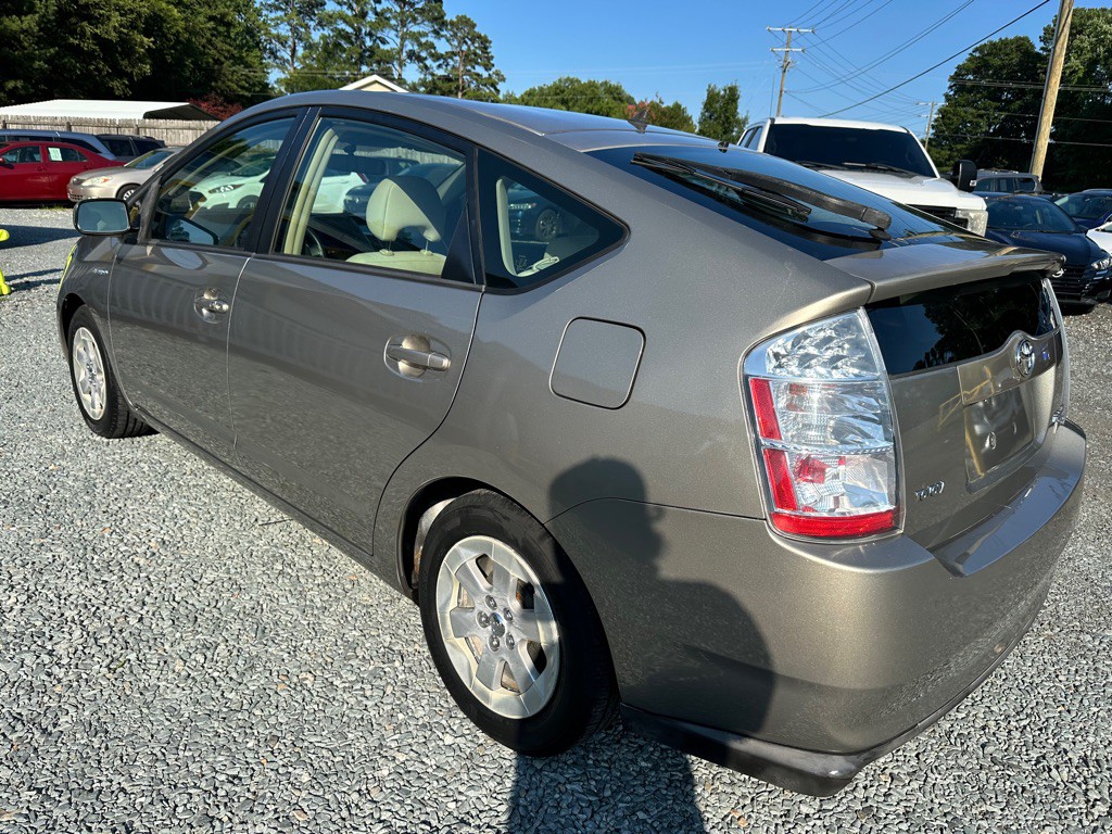 2009 Toyota Prius Image 2