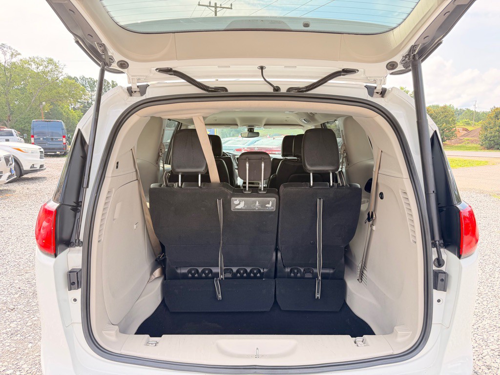 2020 Chrysler Pacifica Image 7