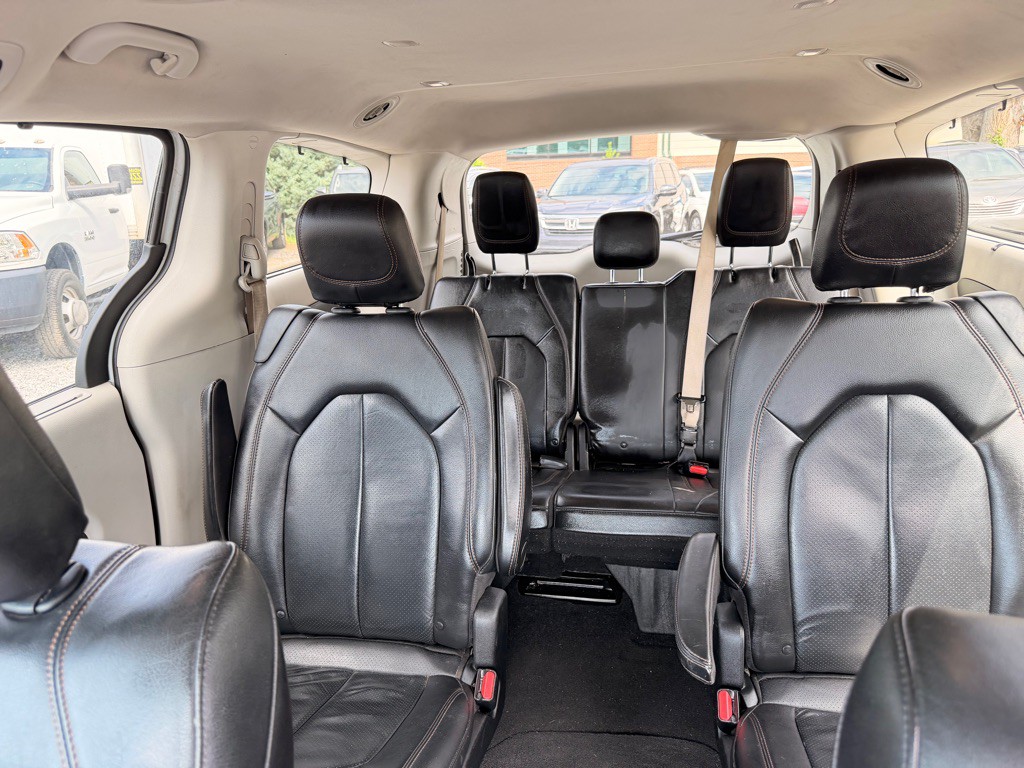 2020 Chrysler Pacifica Image 14