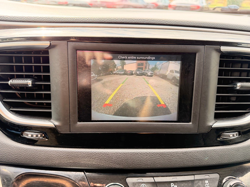 2020 Chrysler Pacifica Image 18