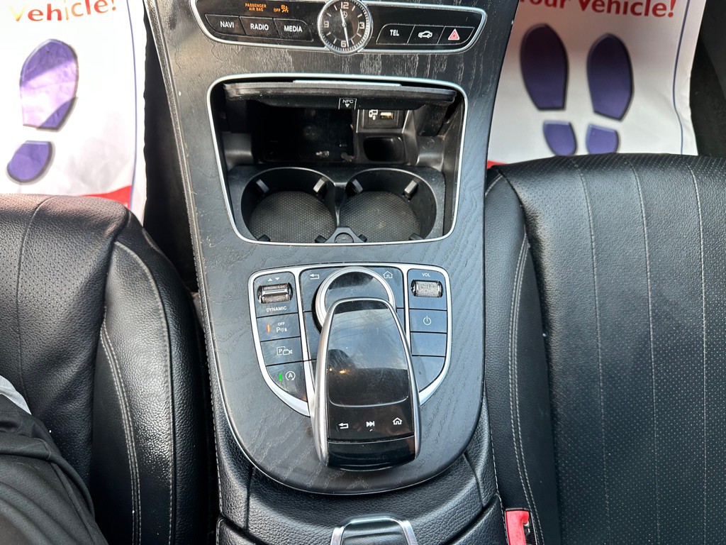 2018 Mercedes-Benz E-Class Image 11