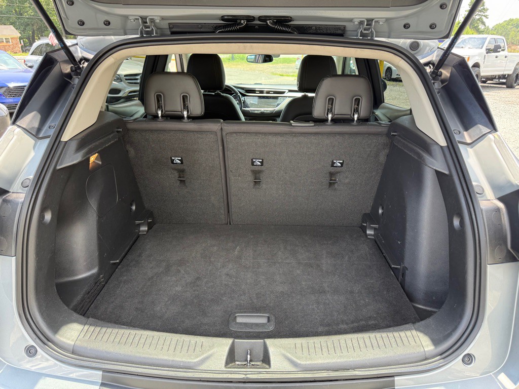 2023 Buick Enclave Image 8