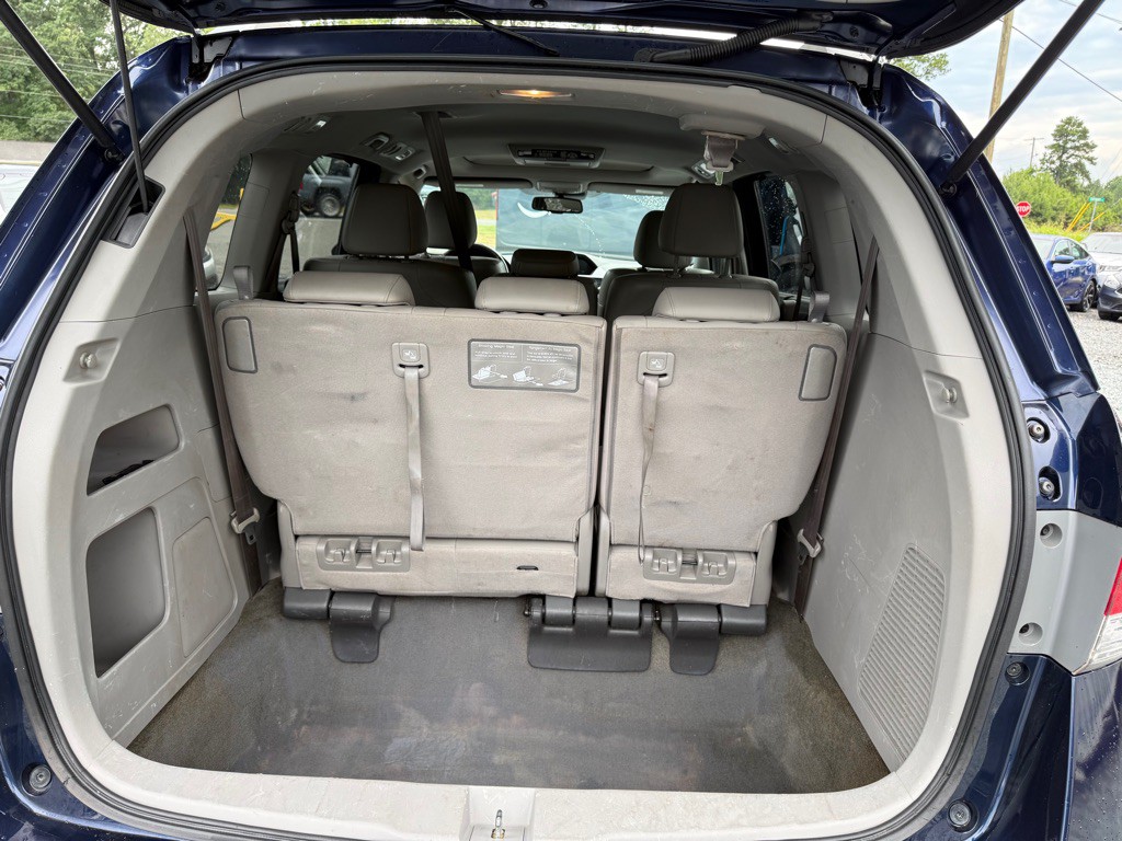 2015 Honda Odyssey Image 9