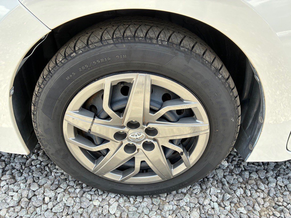 2017 Toyota Corolla Image 7