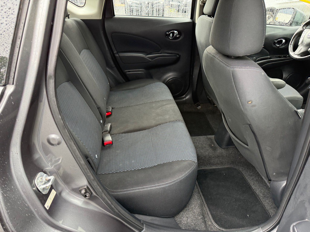 2016 Nissan Versa Image 8