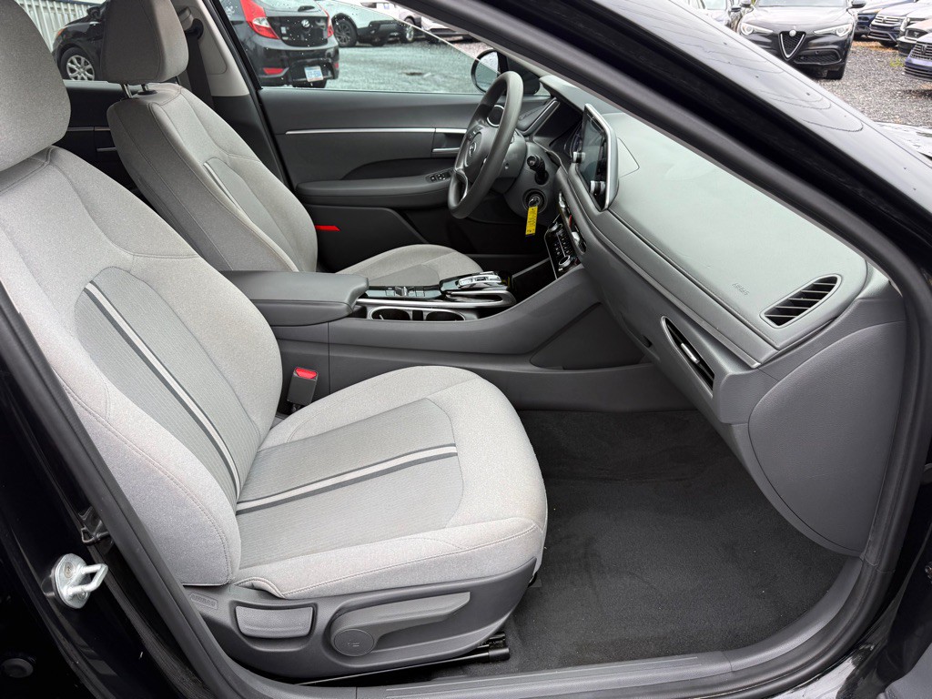 2022 Hyundai Sonata Image 5
