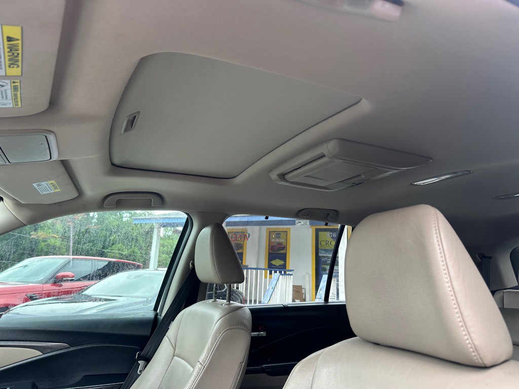 2016 Honda Pilot Image 8