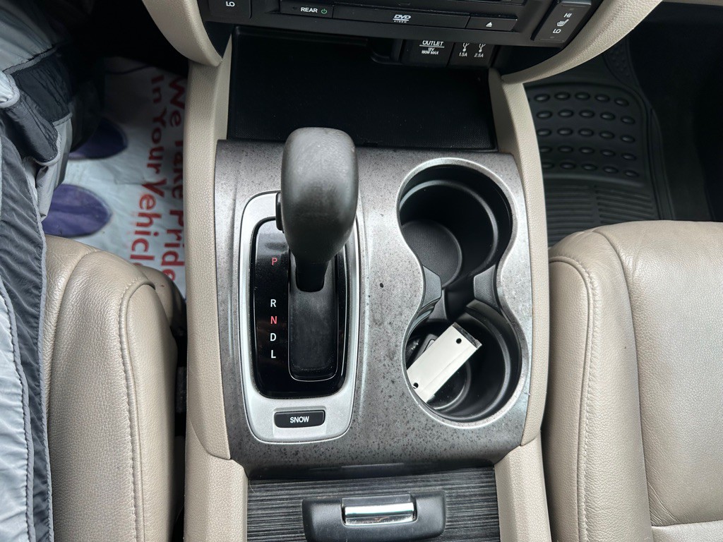2016 Honda Pilot Image 11