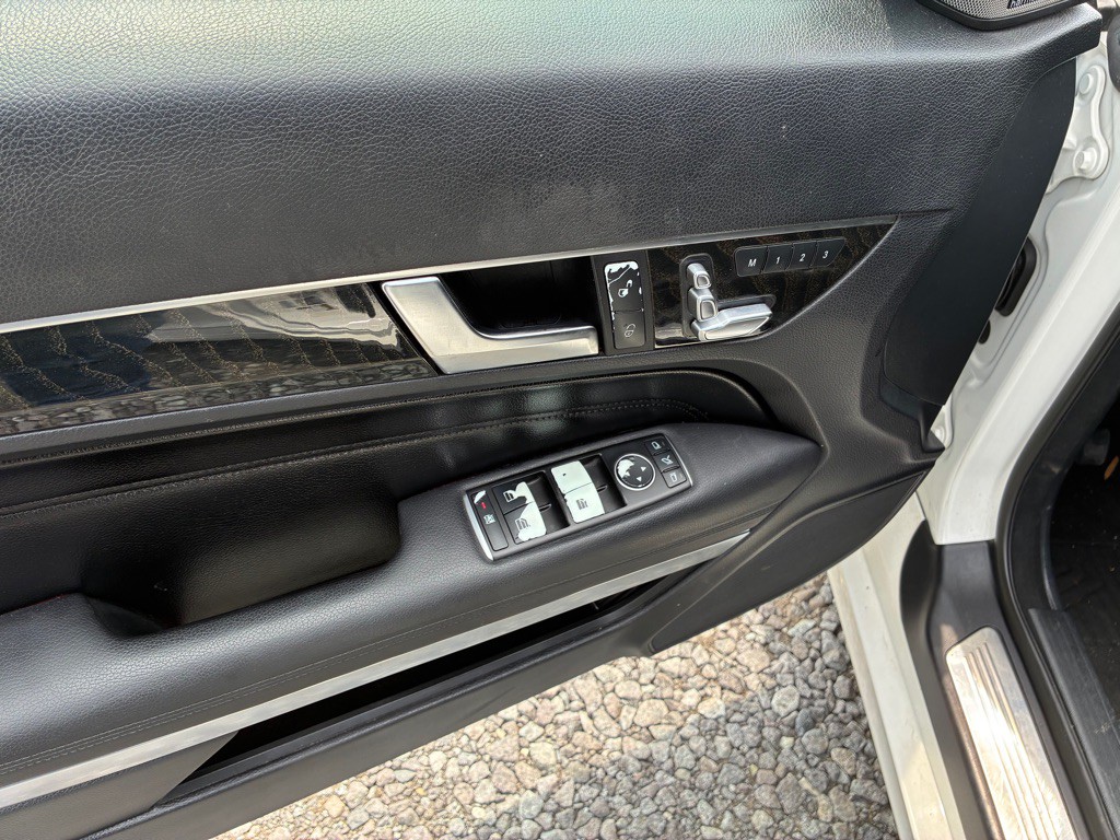 2016 Mercedes-Benz E-Class Image 8