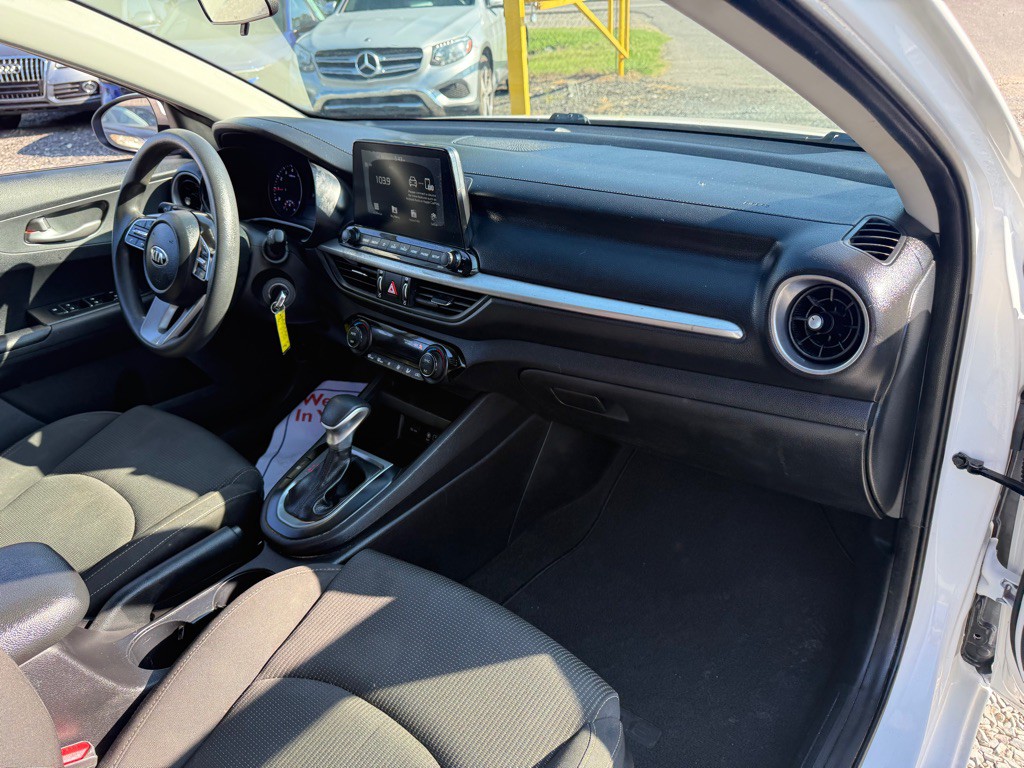 2019 Kia Forte Image 6