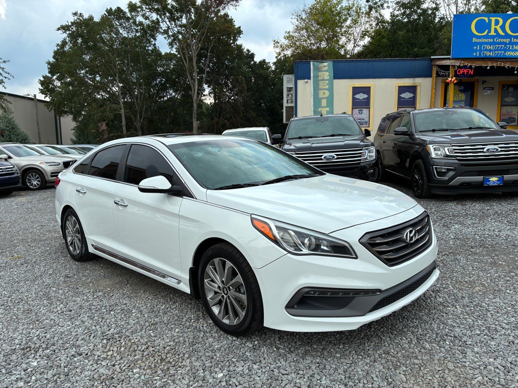 2017 Hyundai Sonata Image 2