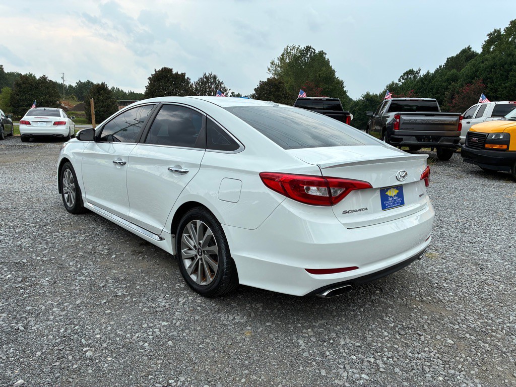 2017 Hyundai Sonata Image 4
