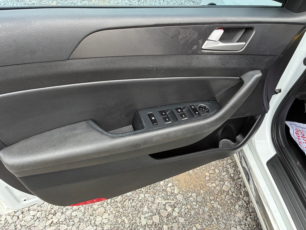 2017 Hyundai Sonata Image 7