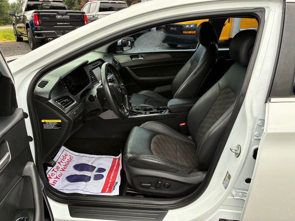 2017 Hyundai Sonata Image 8