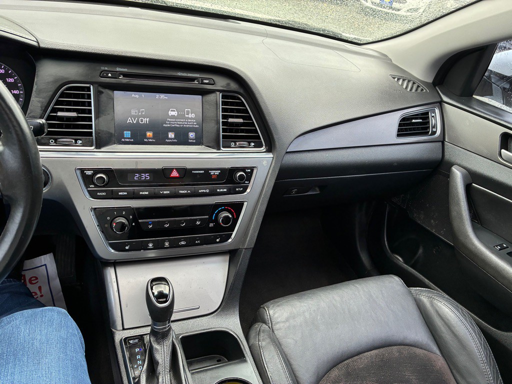 2017 Hyundai Sonata Image 15
