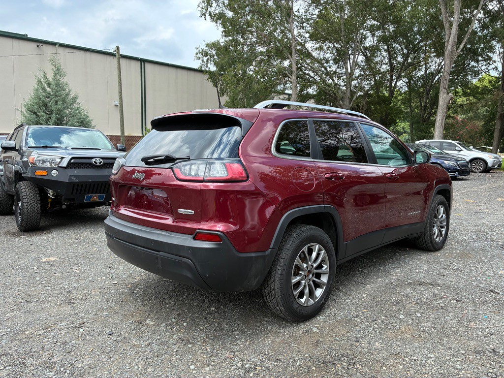 2019 Jeep Cherokee Image 3