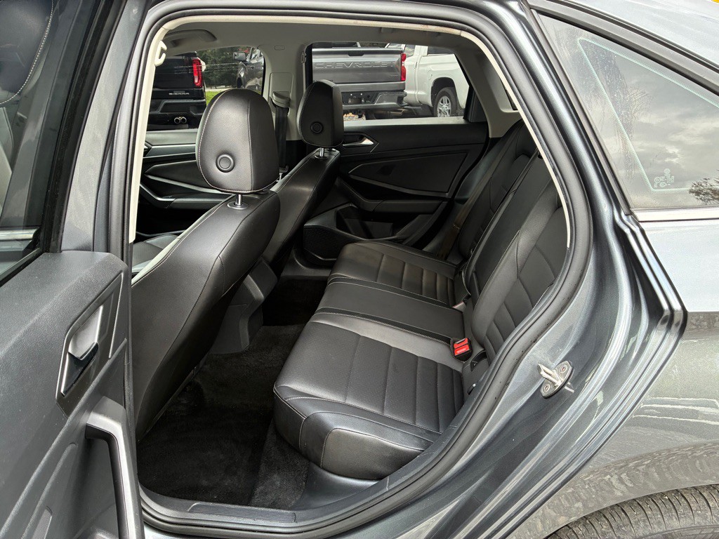 2022 Volkswagen Jetta Image 9