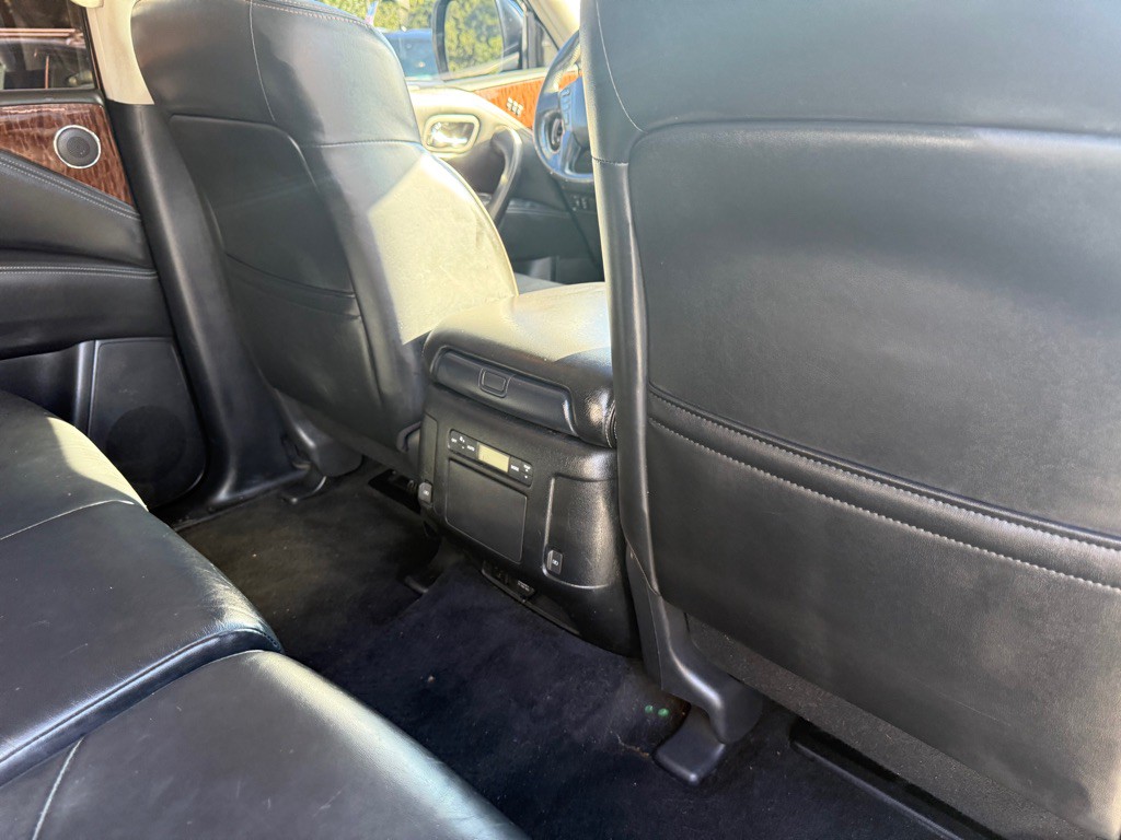 2019 Nissan Armada Image 9