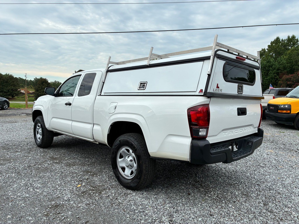 2021 Toyota Tacoma Image 4