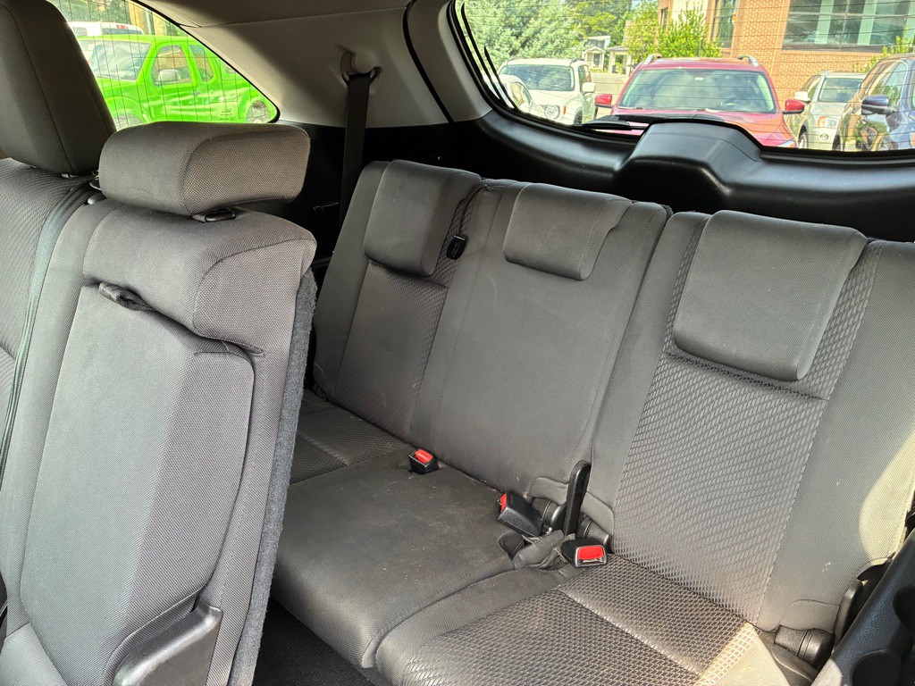 2017 Toyota Highlander Image 9